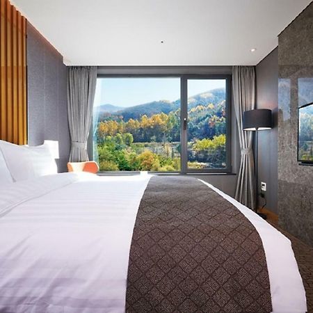 Jeongseon Js Grand Palace Hotel Exterior foto